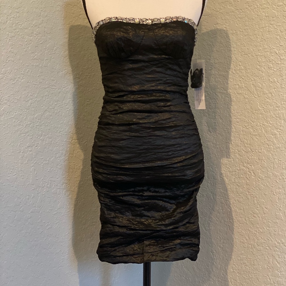 NWT AIDAN MATTOX Dress